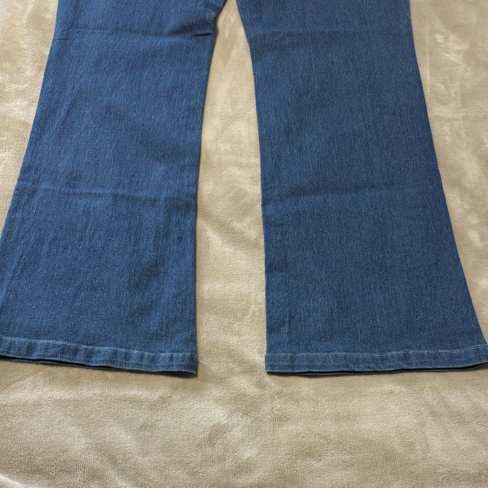 Classic Blue‎ Boot Cut Jeans - Picture 8 of 9